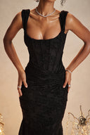 Chic Waist Dress for Any Occasion