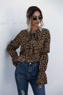 Trendy Leopard Print Women's Blouse with Wide Sleeves