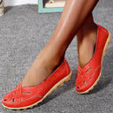 Orthopedic Non-Slip Footwear for Everyday Use