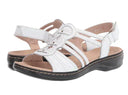 Chic Flat Beach Sandals for Daily Wear