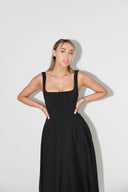 Chic Midi Dress with Square Neckline Design