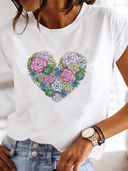 Chic Summer T-Shirt for Women - Stylish Design