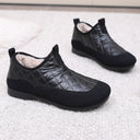 Women's Insulating House Slippers with Non-Slip Sole