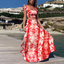 Chic Floral Maxi Dress with Flowing Hem