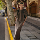 Chic Midi Dress with Structured Bodice and Statement Sleeves