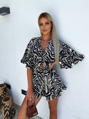 Chic Women's Everyday Dress in Trendy Style