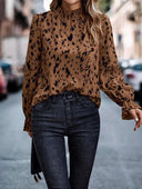 Chic Blouse with Stylish Collar and Bold Animal Print