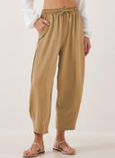 Stylish Women's Leisure Pants with Elastic Waist and Side Pockets