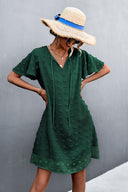 Chic Women's Dress with Puff Sleeves and Ruffle Details