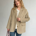 Chic Women's Corduroy Blazer for All Seasons