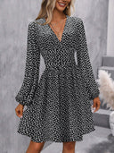 Chic Knee-Length Wrap Dress with Stylish Puff Sleeves
