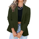 Chic Women's Blazer with Modern Cut and Stylish Pockets