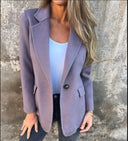 Chic Women's Blazer in Fine Textured Fabric