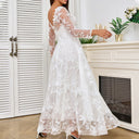 Lace-Embellished Women's Wedding Dress with Flowing Skirt
