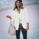 Chic Women's Blazer with Modern Cut