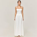 Chic Evening Dress with Flowing Skirt