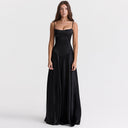 Chic Evening Dress with Flowing Skirt