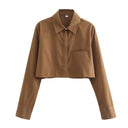 Chic Cropped Blouse with Classic Collar and Stylish Pockets