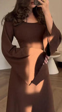 Chic Mid-Length Dress for Any Occasion