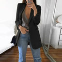 Chic Streetwear Blazer for Trendy Looks