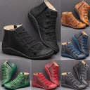 Retro Lace-Up Boots for Stylish Footwear