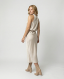 Radiant Long Evening Gown with Chic Design