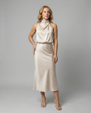 Radiant Long Evening Gown with Chic Design