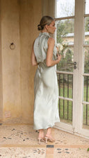 Chic Shimmering Maxi Dress
