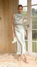 Chic Shimmering Maxi Dress