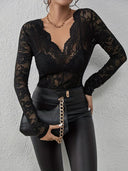 Chic V-Neck Lace Long Sleeve Top