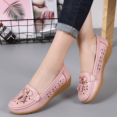 Chic Women's Pea Slippers for Cozy Days