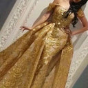 Chic Women's Evening Dress with Lace Accents and Billowy Sleeves