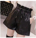 Stylish Women's Shorts with Wide Waistband and Handy Pockets