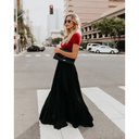 Chic Long Pleated Skirt for Any Occasion