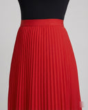 Chic Long Pleated Skirt for Any Occasion