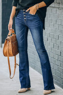 Chic Slim-Fit Jeans for Effortless Style