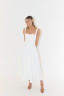 Chic Midi Dress with Square Neckline Design