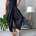 Glitter-Accented Jogging Pants for Stylish Athletes