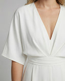 Chic V-Neck Jumpsuit for Effortless Style