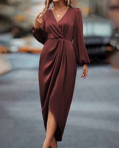 V-Neck Lantern Sleeve Dress in Chic Design