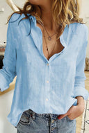 Chic Women's Blouse in Stylish Fabrics