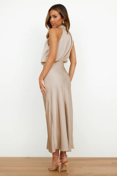Chic Halter Neck Satin Maxi Dress