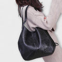 Olivia - Retro Chic Handbag for Everyday Wear