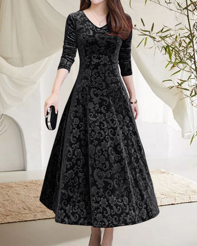 Classic Women's Three-Quarter Sleeve Dress