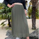 Chic Pleated Maxi Skirt for Any Occasion