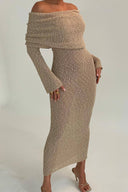 Chic Off-the-Shoulder Knit Maxi Dress