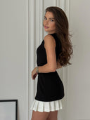 Chic Sleeveless Pleated Skirt Dress