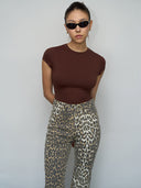 Stretchable Crewneck Tee for Every Occasion