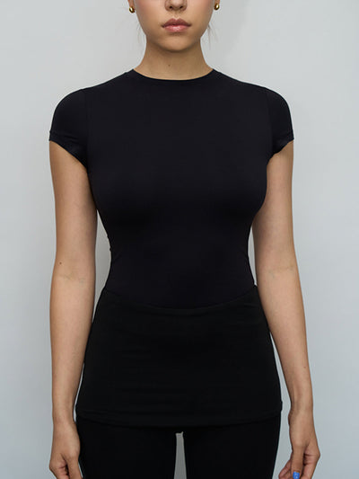 Stretchable Crewneck Tee for Every Occasion