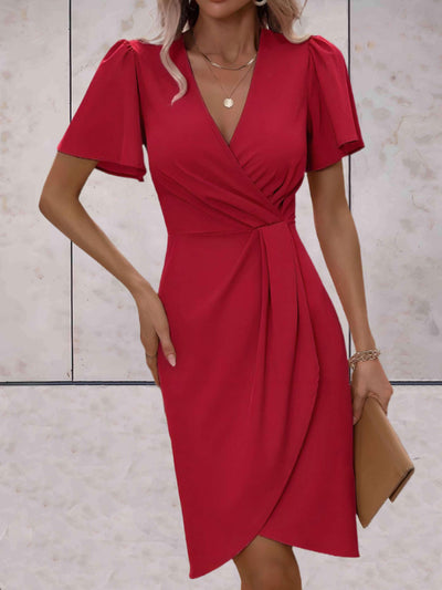 Chic V-Neck Wrap Dress in Classic Design
